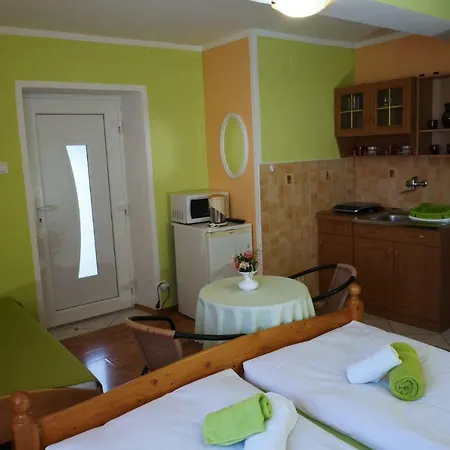 Apartment Pri Zamocku Bešeňová